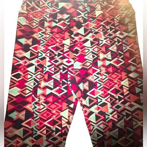 Lularoe TC2 purple& pink geometric leggings. OG designer Patrick quality &fit.